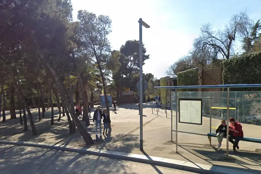 park guell entrance at carretera del carmel